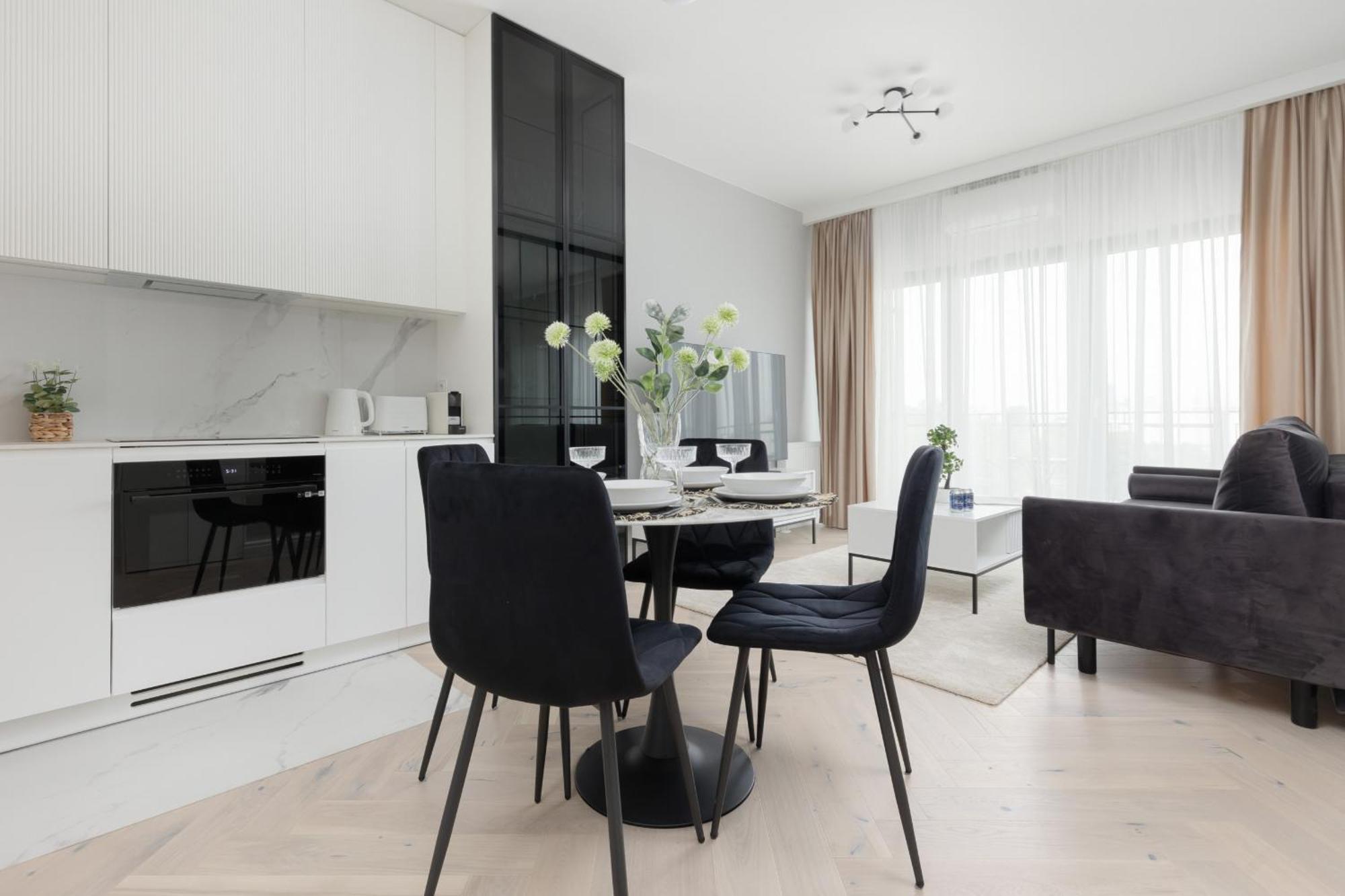 Art Deco Mokotow With Parking & Gym By Renters Prestige Apartmán *